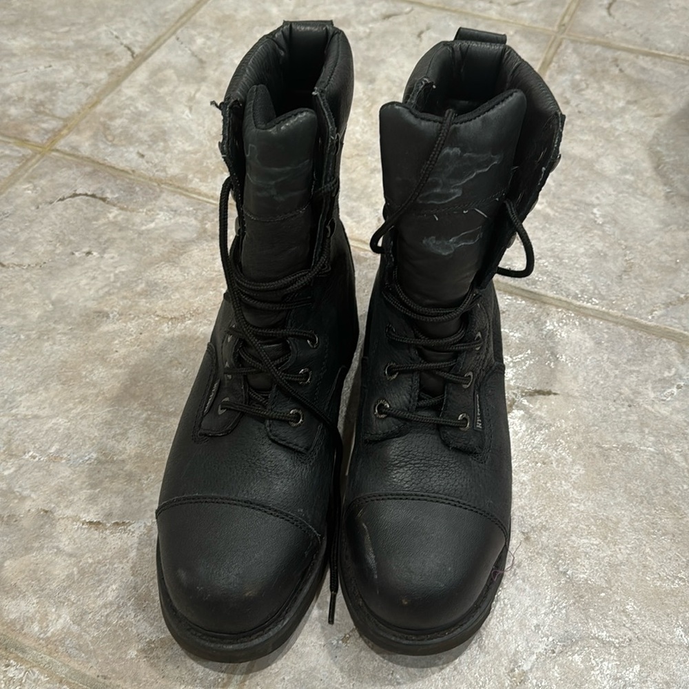Hytest Unisex Black Composite Toe, EH, Waterproof 6 Inch Boot. Size 10.5